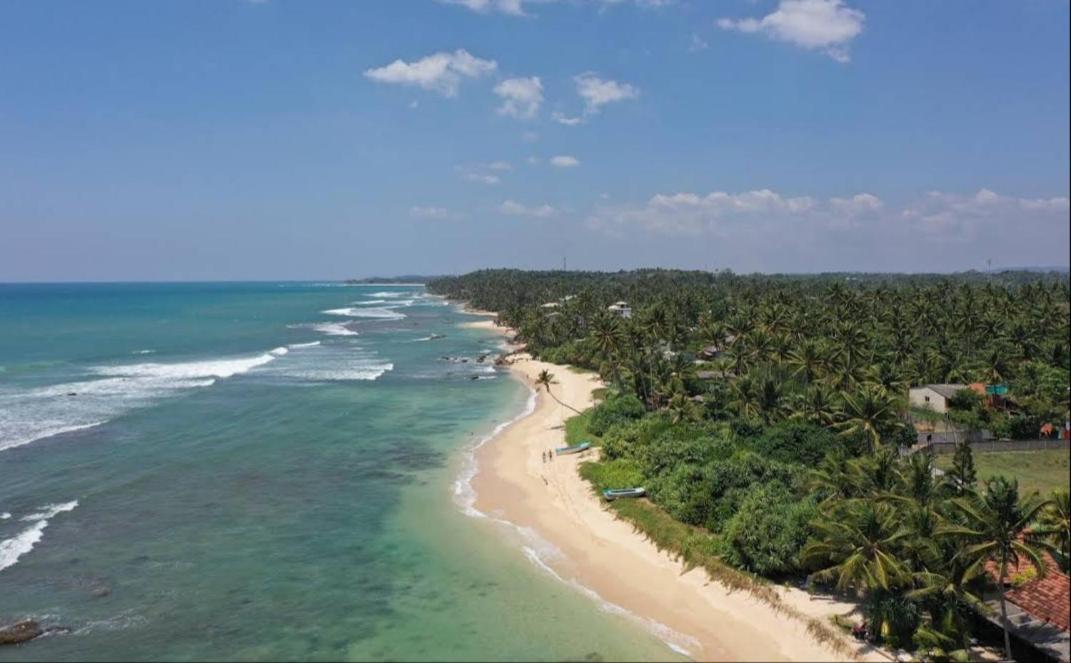 Blue Corals Beach Bungalow 마타라 외부 사진
